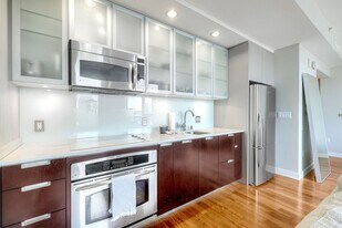 575 Sixth Ave in San Diego, CA - Building Photo