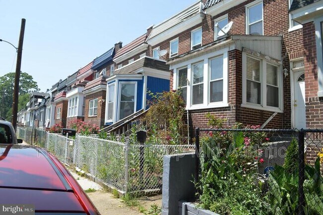 1346 Cambria St photo'