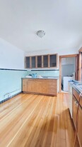 19 Champney St, Unit 2 Apartamentos