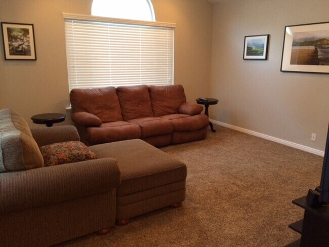 935 N University Ave in Provo, UT - Foto de edificio - Building Photo