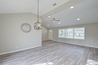 1914 Lynnview Dr in Houston, TX - Building Photo - Building Photo