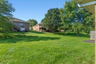 3711-3713 Stonebridge Dr in Cape Girardeau, MO - Building Photo - Building Photo