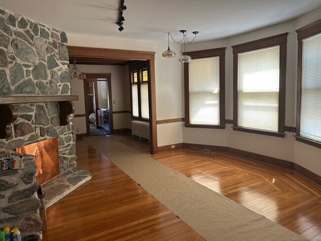 251 Sherman Ave in New Haven, CT - Building Photo - Building Photo