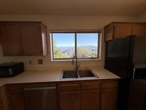 10201 Ponderosa Way in Pine Grove, CA - Building Photo - Building Photo