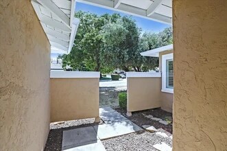 4075 Beebe Cir in San Jose, CA - Foto de edificio - Building Photo