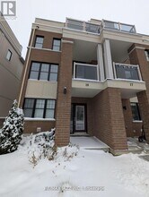 19 Clarington Blvd in Bowmanville, ON - Building Photo - Building Photo