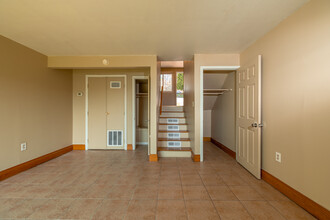 Hyman Hills Apartments in Sykesville, PA - Foto de edificio - Interior Photo