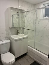 2090 Wellington in Montréal, QC - Building Photo - Building Photo