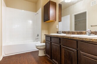 Stonebridge at Ironton in Lubbock, TX - Building Photo - Interior Photo