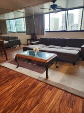 2092 Kuhio Ave. in Honolulu, HI - Building Photo - Building Photo