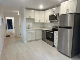 1015 47th St in Emeryville, CA - Building Photo