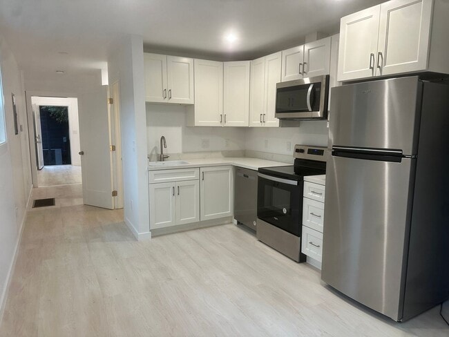 property at 1015 47th St
