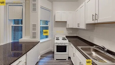 1799 Beacon St, Unit 2 in Brookline, MA - Building Photo - Building Photo