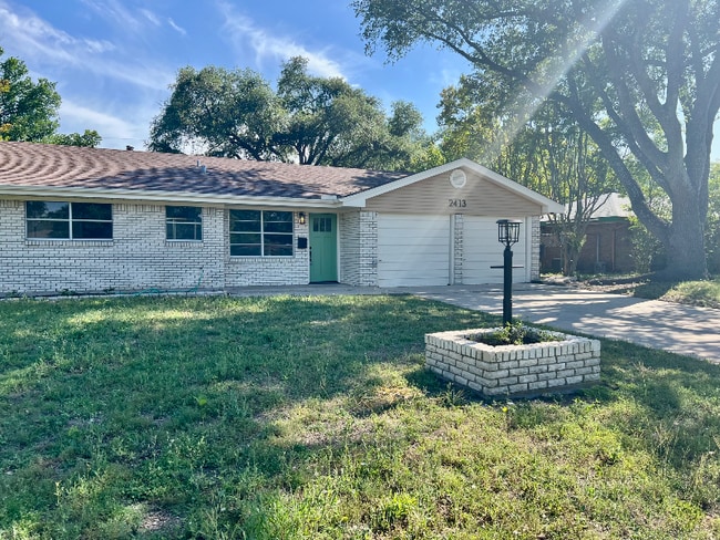2413 Scott Blvd in Temple, TX - Building Photo - Building Photo