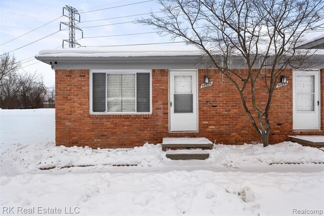 property at 58629 Wallington