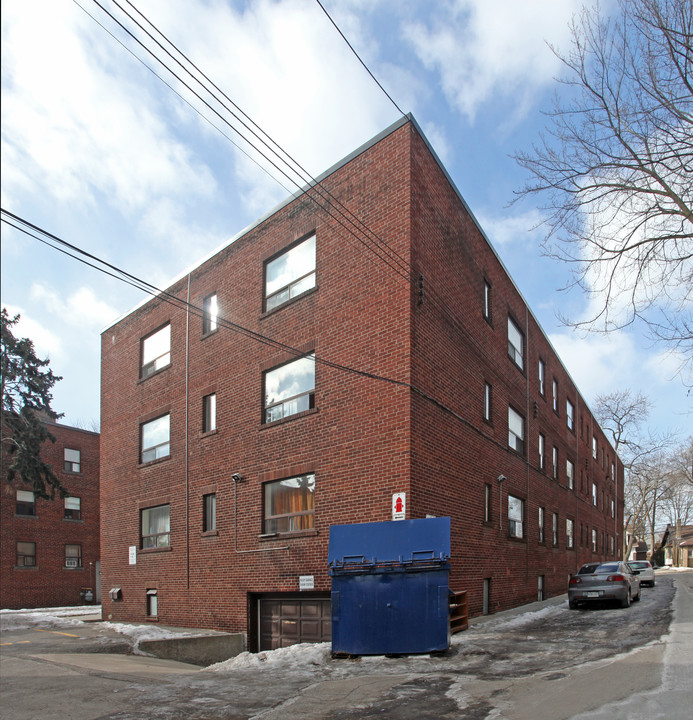 Lakeshore in Toronto, ON - Building Photo