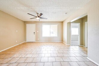 11628 N 49th Dr in Glendale, AZ - Building Photo - Building Photo
