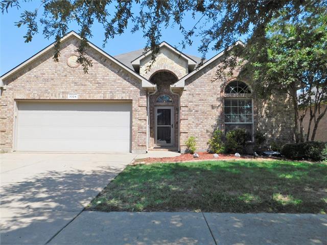 3324 Hornbeam St in Argyle, TX - Building Photo