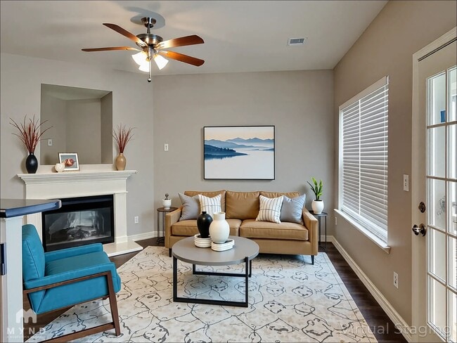 2877 Windsor Forrest Ct in Atlanta, GA - Foto de edificio - Building Photo