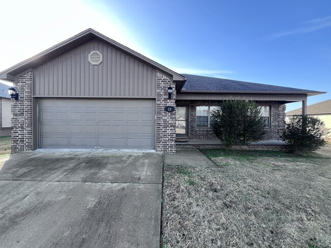 property at 13 Kelby Ct