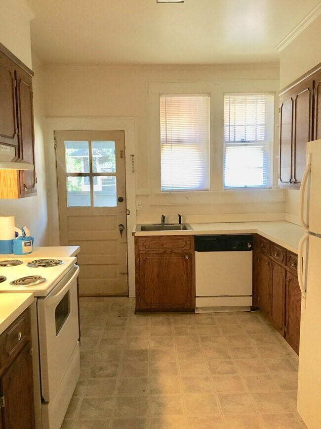 207-209 S Pickens St in Columbia, SC - Building Photo - Building Photo