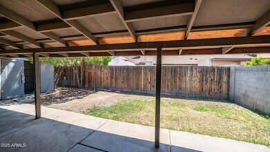 5229 W Palo Verde Ave in Glendale, AZ - Building Photo - Building Photo