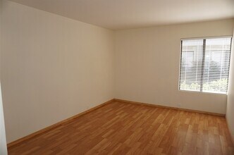 3918 Camino Calma in San Diego, CA - Building Photo - Building Photo