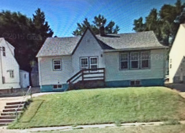 property at 732 5th St