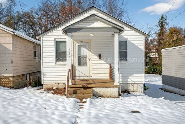 5637 Hodiamont Ave in Jennings, MO - Building Photo - Building Photo