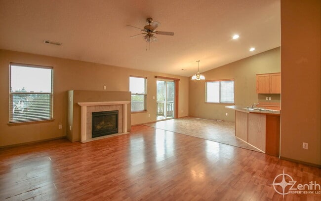 property at 2712 NE 164th Pl