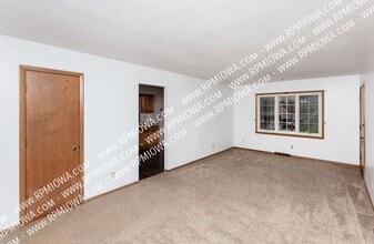 217 Loomis Ave in Des Moines, IA - Building Photo - Building Photo