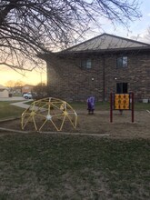 Greenland Village Apartments in Norfolk, NE - Building Photo - Building Photo