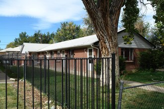 1633-1639A Alton St in Aurora, CO - Building Photo - Building Photo