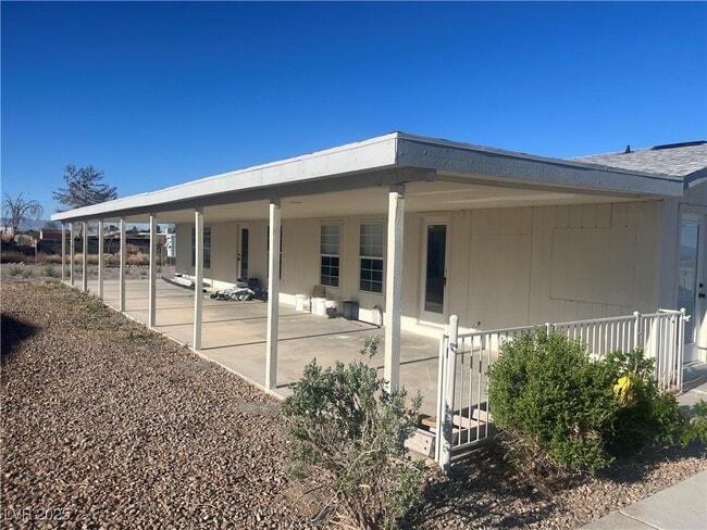 6041 Hafen Ranch Rd in Pahrump, NV - Building Photo - Building Photo