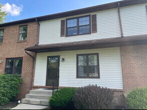 183 Cynthia Dr in Hackettstown, NJ - Building Photo - Building Photo