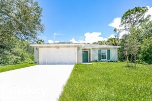 1148 SW Ackard Ave, Unit 257 in Port St. Lucie, FL - Building Photo