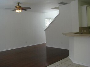 74 Blue Creek Ct in Spring, TX - Building Photo - Building Photo