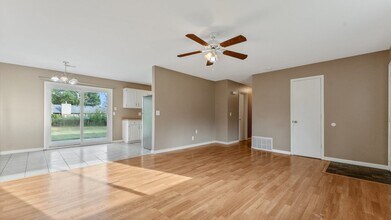 1003 N 30th St in Rogers, AR - Building Photo - Building Photo