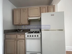 936 West End Ave in New York, NY - Building Photo - Building Photo