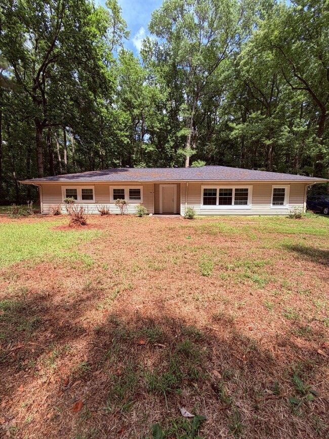 721 Hooker Rd