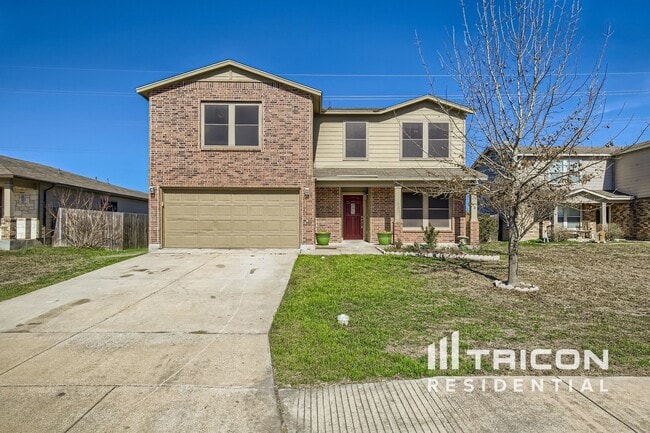 1537 Cap Stone Ridge in New Braunfels, TX - Building Photo - Building Photo
