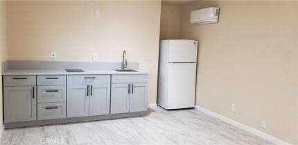 20643 Cohasset St in Los Angeles, CA - Building Photo - Building Photo