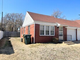 7-11 S Cleveland St in Hutchinson, KS - Building Photo