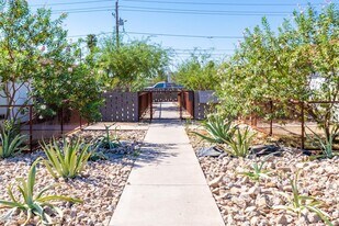 1021 E McKinley St in Phoenix, AZ - Building Photo