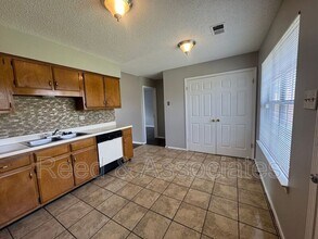 5840 Hickory Shadow Ln in Memphis, TN - Building Photo - Building Photo