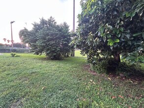 11641 SW 50th St in Cooper City, FL - Building Photo - Building Photo