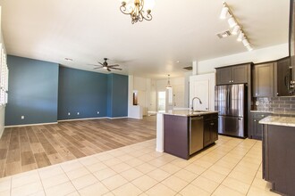 2935 E Harwell Rd in Gilbert, AZ - Building Photo - Building Photo