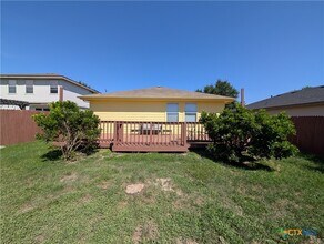 369 Starling Creek in New Braunfels, TX - Building Photo - Building Photo