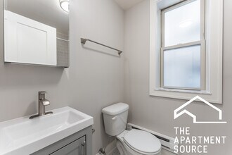 630 W Wrightwood Ave, Unit 109 in Chicago, IL - Foto de edificio - Building Photo