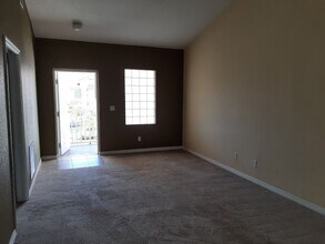 8424 Bernwood Cove Loop in Ft. Myers, FL - Building Photo - Building Photo